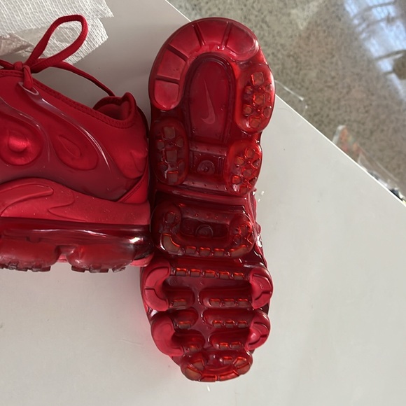 Vapor max plus Nike size 10 red - Picture 7 of 7